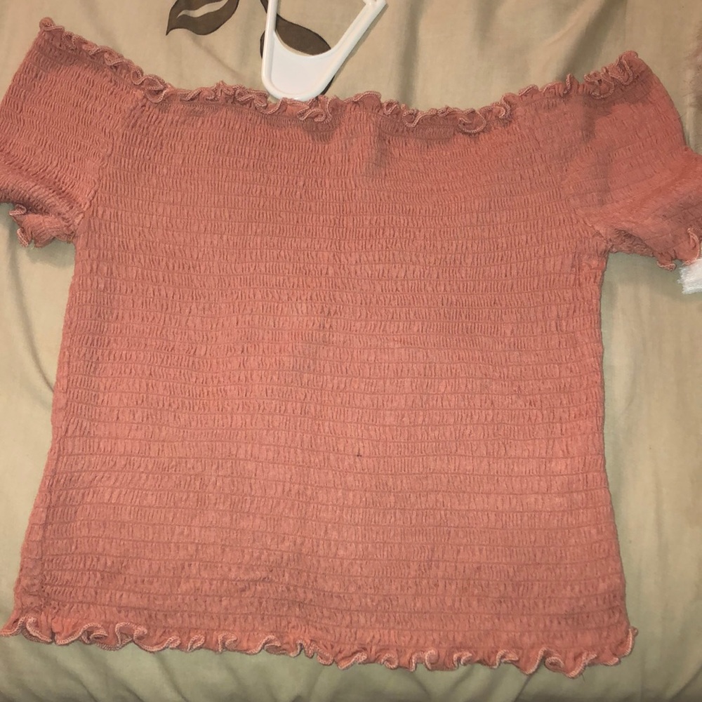 pink crop top